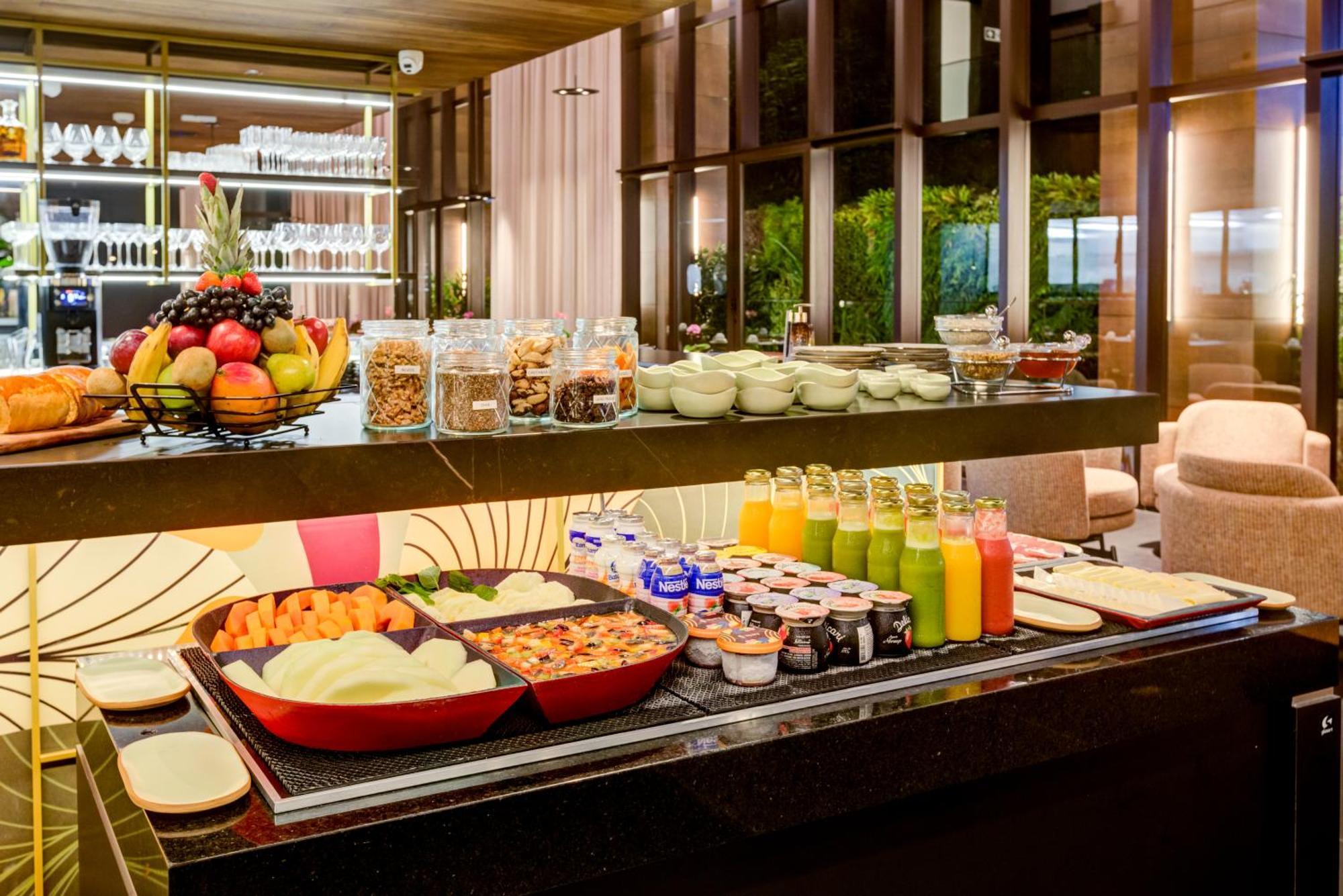 فندق Qoya Sao Paulo Paulista, Curio Collection By Hilton المظهر الخارجي الصورة